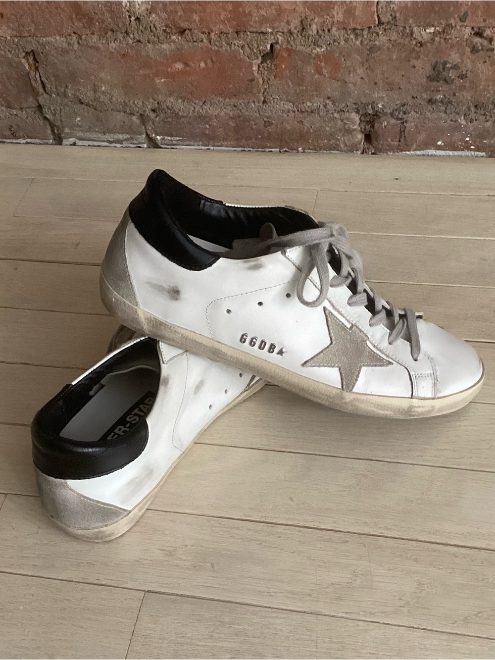 Golden Goose white/black sneakers